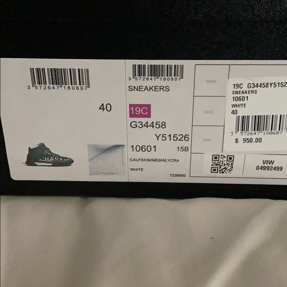 CHANEL Sneakers - Picture 1 of 6